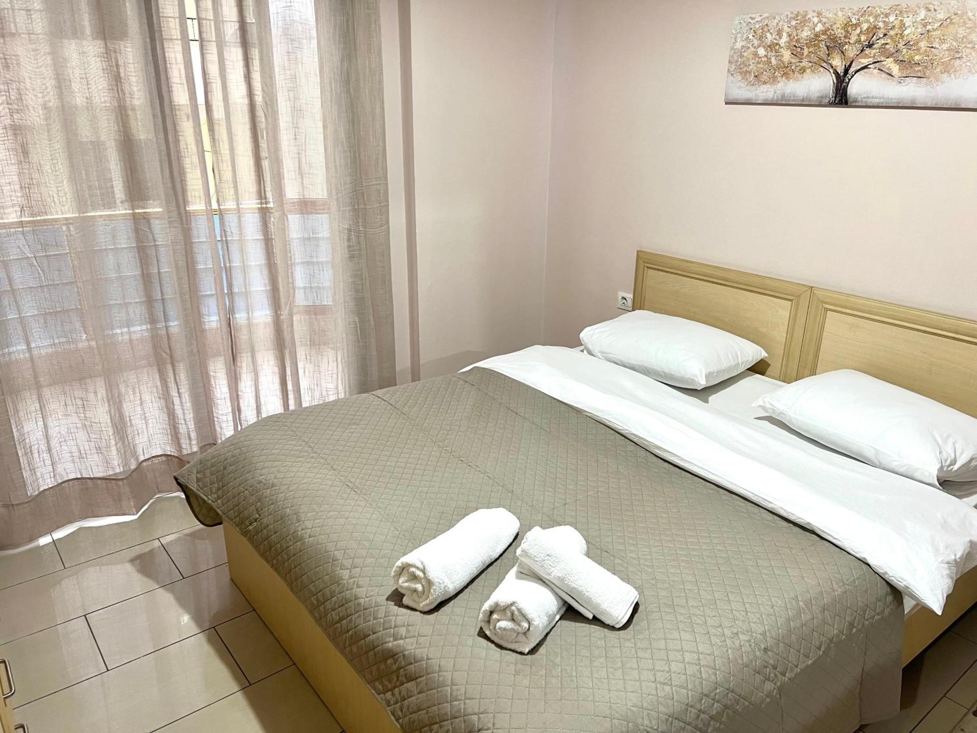Deal 315 Apartment Tirana Esterno foto